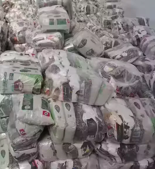 Cestas básicas montadas pela Casa da Palha